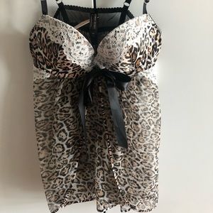 Victoria’s Secret Sexy Animal Print Bra Set NWT 🖤